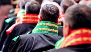 Geyve'deki hakimlere terfi