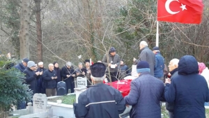 Geyveli Şehit Teğmen Şenol Kamış anıldı