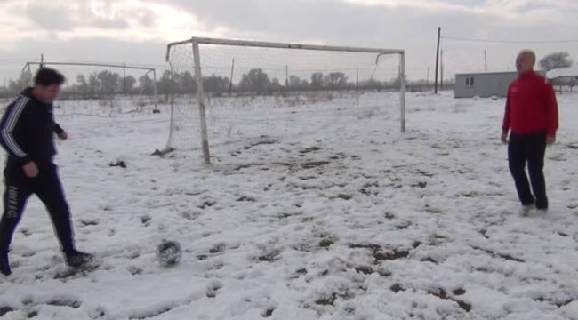 Geyvespor maçına kar engeli