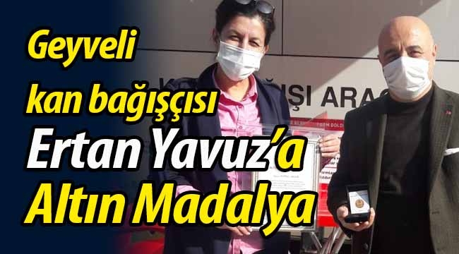 Geyveli kan bağışçısına Kızılay'dan Altın Madalya Beratı