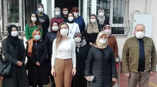 AK Parti Geyve Kadın Kolları'ndan Sağlık Müdürlüğü'ne Ziyaret