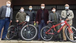Geyve AİHL'de ödüller sahibini buldu