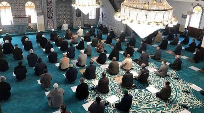 Geyve Sinanbey Camii ibadete açıldı