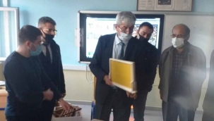 Soğuksu'da arıcılık kursu devam ediyor.
