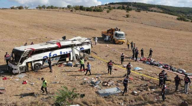 Katliam gibi kazada ölü sayısı 15'e çıktı