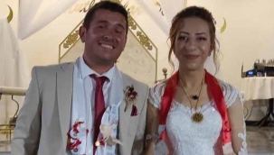 Kübra ile Mehmet Alan dünya evine girdi