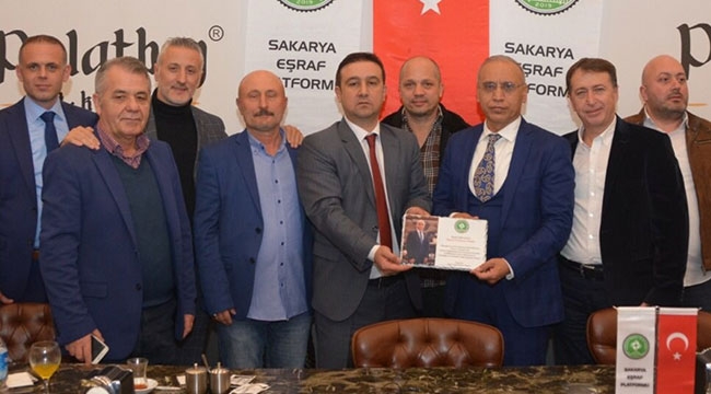 Sakarya Eşraf Platformu'nun konuğu Fatih Kaya idi