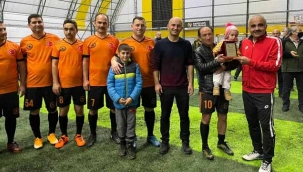 Geyve Orman İşletme finalde kaybetti