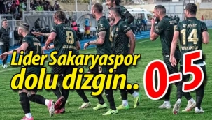 Lider Sakaryaspor dolu dizgin: 0-5
