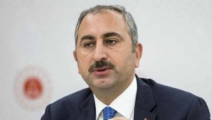 Adalet Bakanı Abdulhamit Gül istifa etti!