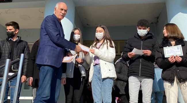 Geyve Anadolu Lisesi'nde karne töreni