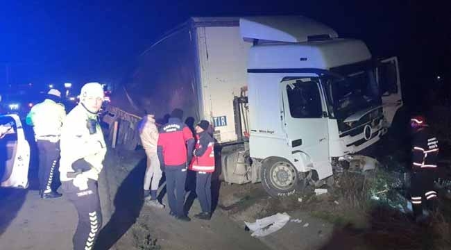 ​​​​​​​Turgutlu'da TIR karşı şeride geçti!