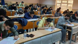 Geyve Anadolu Lisesi'nde YKS provası