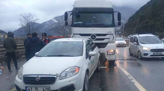 Geyve Doğançay'da kaza: 2 yaralı