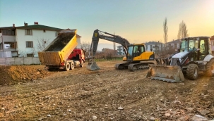 Geyve'de hafriyatta ve inşaatta güven; Kartal Hafriyat