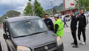  Otizmli çocuk polis oldu