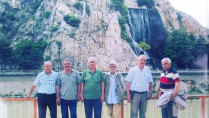 Alifuatpaşalı emekli öğretmenlerden kültür gezisi