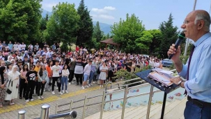  Geyve Anadolu Lisesi'nde karne töreni