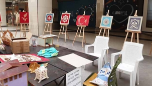 Geyve S.Beyazit İ.H. Ortaokulu sergisi beğeni aldı