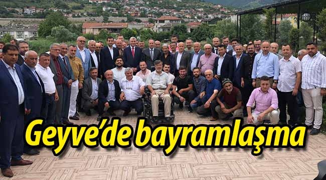 Geyve'de bayramlaşma