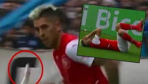 Tribünden bir bu atılmamıştı (VİDEO)