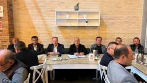 Geyve Ak Parti'de ahde vefa buluşması