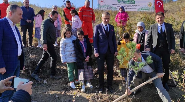 Geyve'de Fidan Dikme Etkinliği