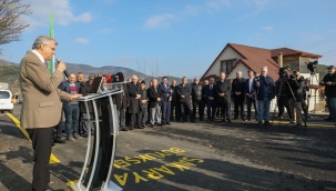 Ekrem Yüce, Pamukova'da asfalt törenindeydi