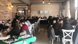 Geyve'de gençlerle Akıllı Tarım toplantısı