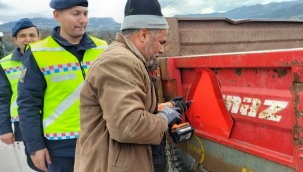 Geyve'de reflektör uygulaması