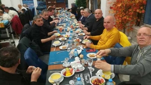 Gurbetteki Eşmeliler iftarda buluştu