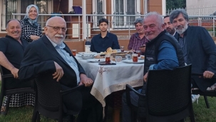 Eski bakan Nabi Avcı Geyve'deydi