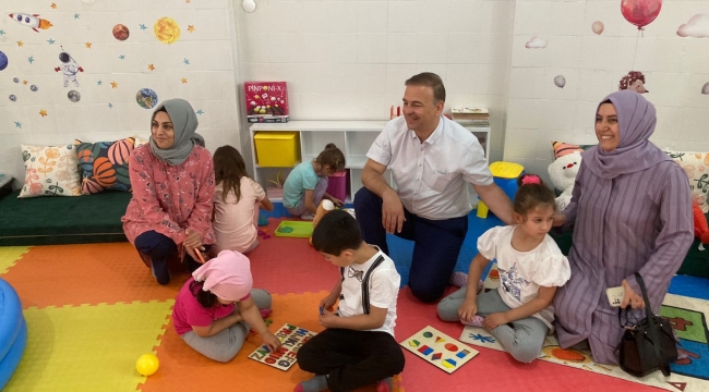 Geyve Masal Evi'nde çocuklar hem eğleniyor, hem de öğreniyor