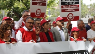 TÜİK önünde eylem