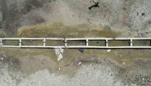 Barajda şaşırtan manzara! Sular çekilince ortaya çıktı