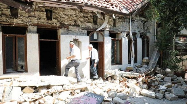 Depremzedeye Kore vefası