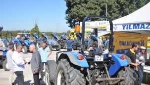 New Holland "Çekap Günü" düzenledi