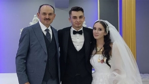 Gizem ile Emre Ünlü dünya evine girdi