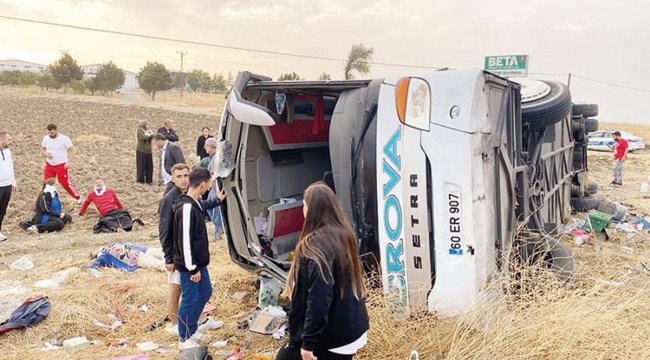 Otobüs devrildi: 6 ölü, 35 yaralı