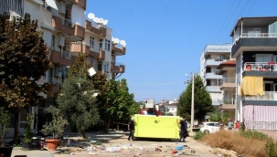 Sinir krizi geçiren kadın, ortalığı savaş alanına çevirdi! 