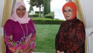 Emine Erdoğan, Mohd Sharif ile görüştü