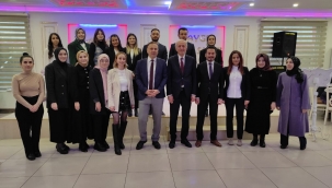 Geyve'de Öğretmenler Günü kutlantı