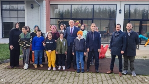 Geyve Cumhuriyet Ortaokulu Dünya Engelliler Gününü kutladı