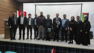 Geyve'de "Miraç'ın şahidi Kudüs" konulu konferans