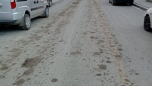 Alifuatpaşa'da ilgisiz yol şikayeti 