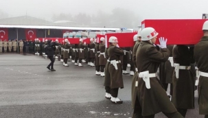 Şehit olan 9 asker için Şırnak'ta tören düzenlendi