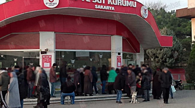 Sakarya'da Ucuz Et Kuyruğu