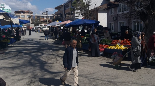 Geyve'de Perşembe pazarından görüntüler