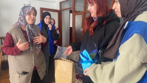 Geyve Gençlik Merkezi yaşlıları unutmadı