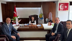 Zeynep Zümra başkanlık koltuğunda!